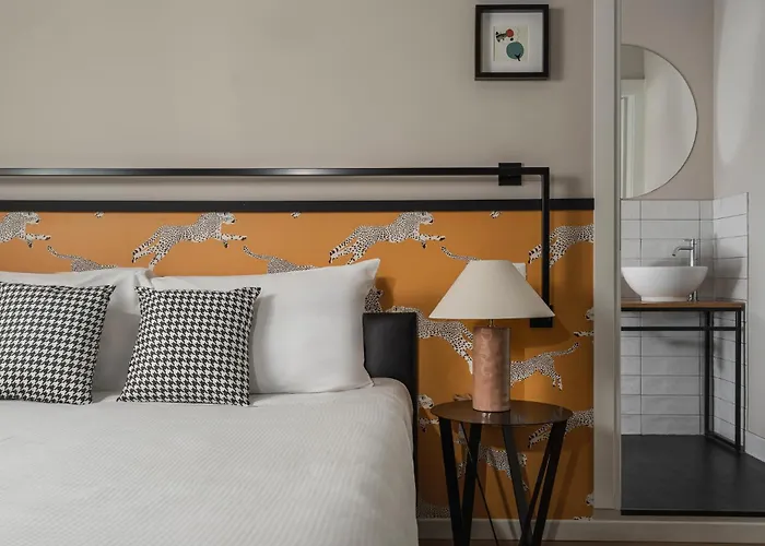 Vagabond Hotel