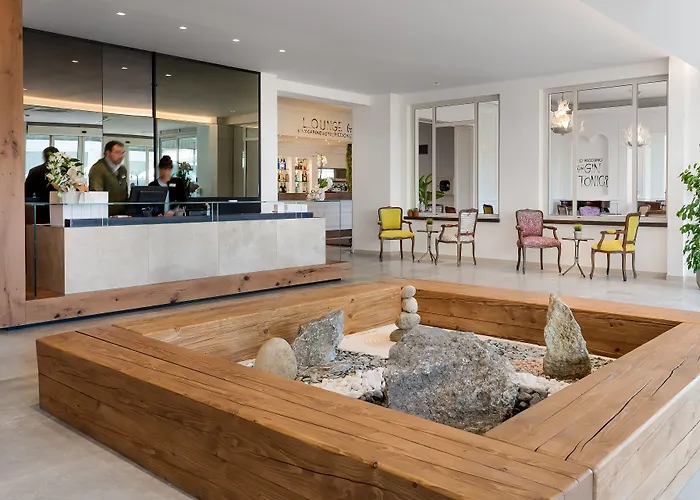 Vagabond Hotel